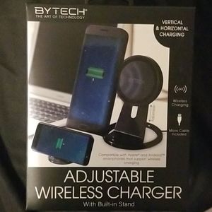 ADJUSTABLE WIRELESS CHARGER with BUILT IN STAND